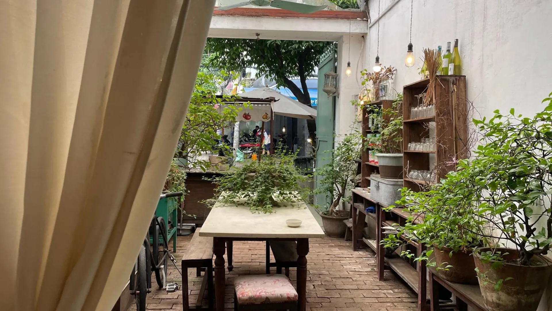 Casa Cocore Charming Old Saigon House Bed & Breakfast Ho Chi Minh City